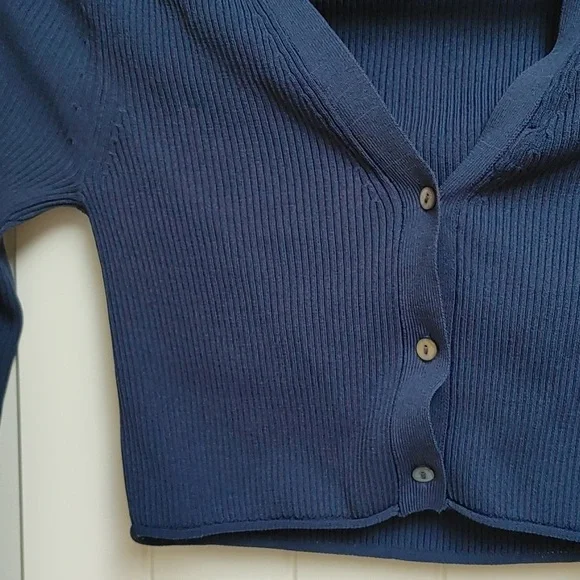ZARA dark blue ribbed cropped long sleeves button up top shirt Small - Picture 3 of 8